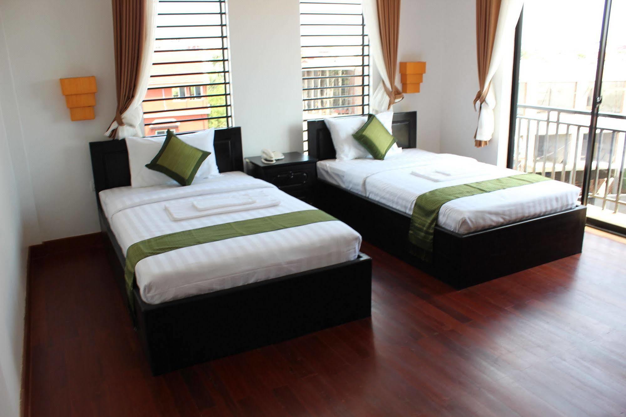 Baan Soksan Hotel Siem Reap Luaran gambar